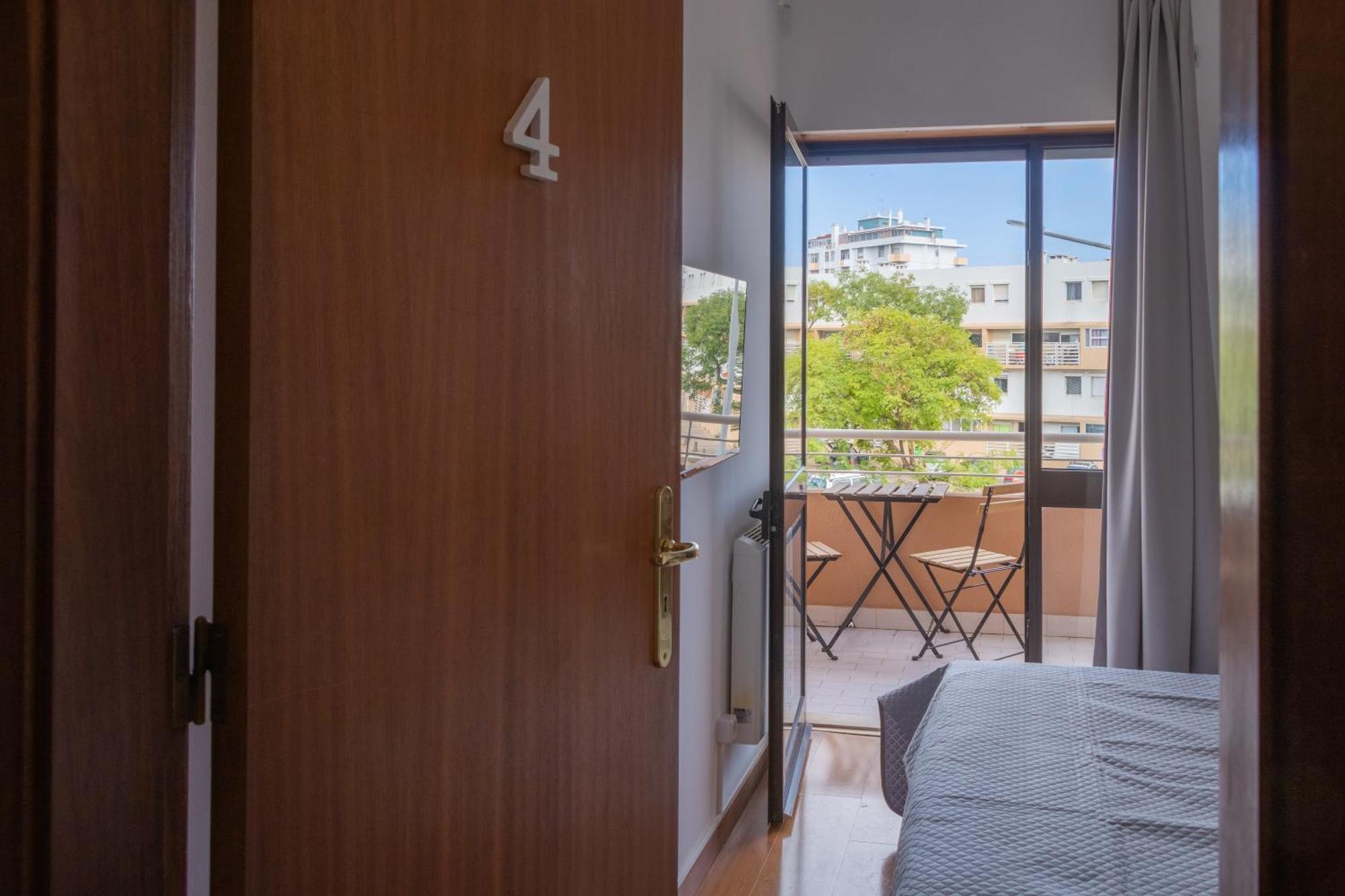 Blife Ricardya Private Rooms Faro Exterior photo