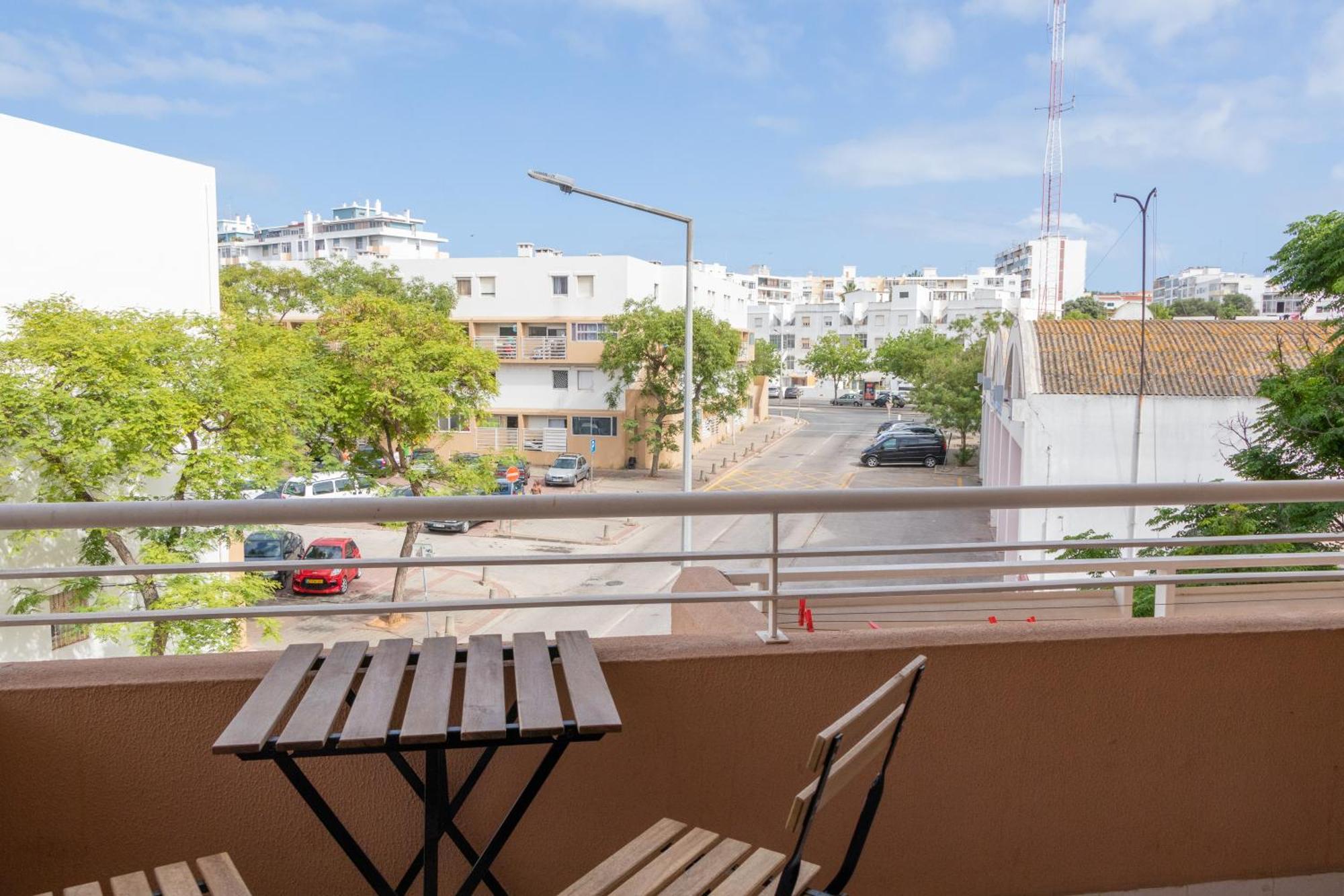 Blife Ricardya Private Rooms Faro Exterior photo